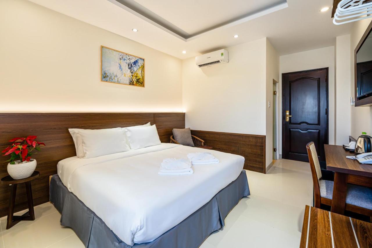Aquatel Vung Tau Hotel Exterior photo