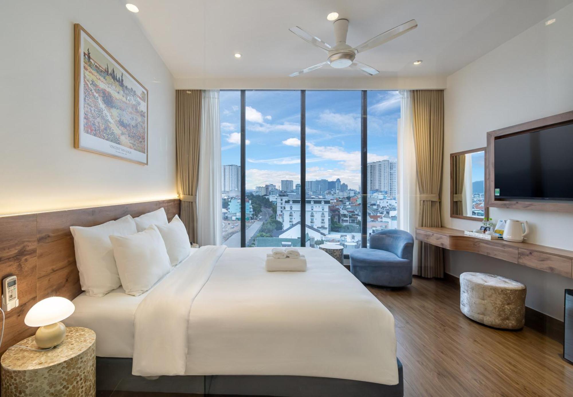 Aquatel Vung Tau Hotel Exterior photo